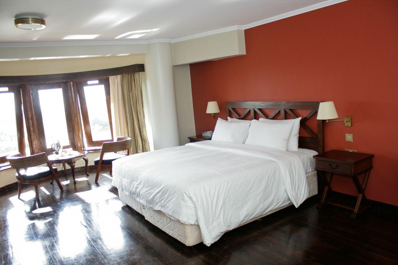 Treetops Mweiga Luaran gambar
