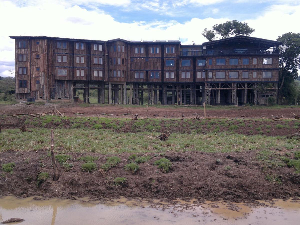 Treetops Mweiga Luaran gambar