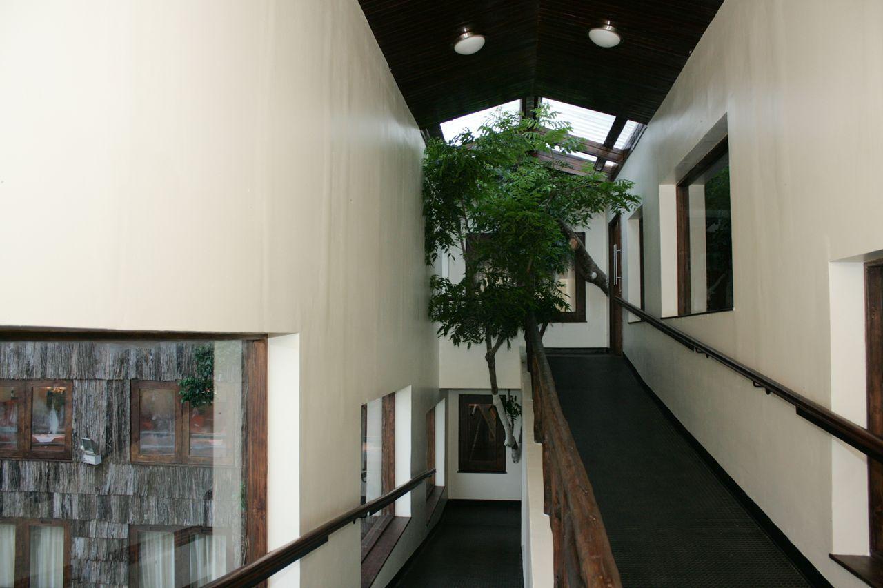 Treetops Mweiga Luaran gambar