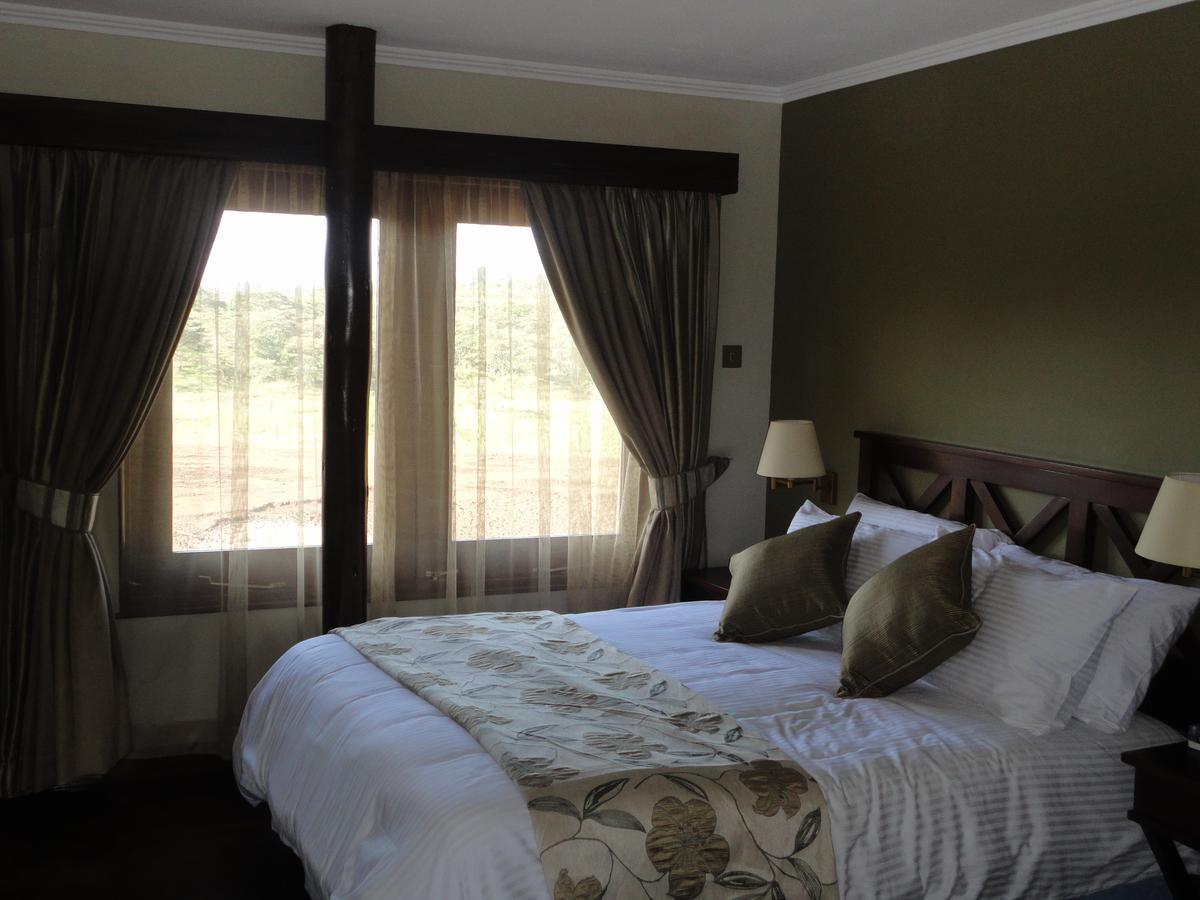 Treetops Mweiga Bilik gambar