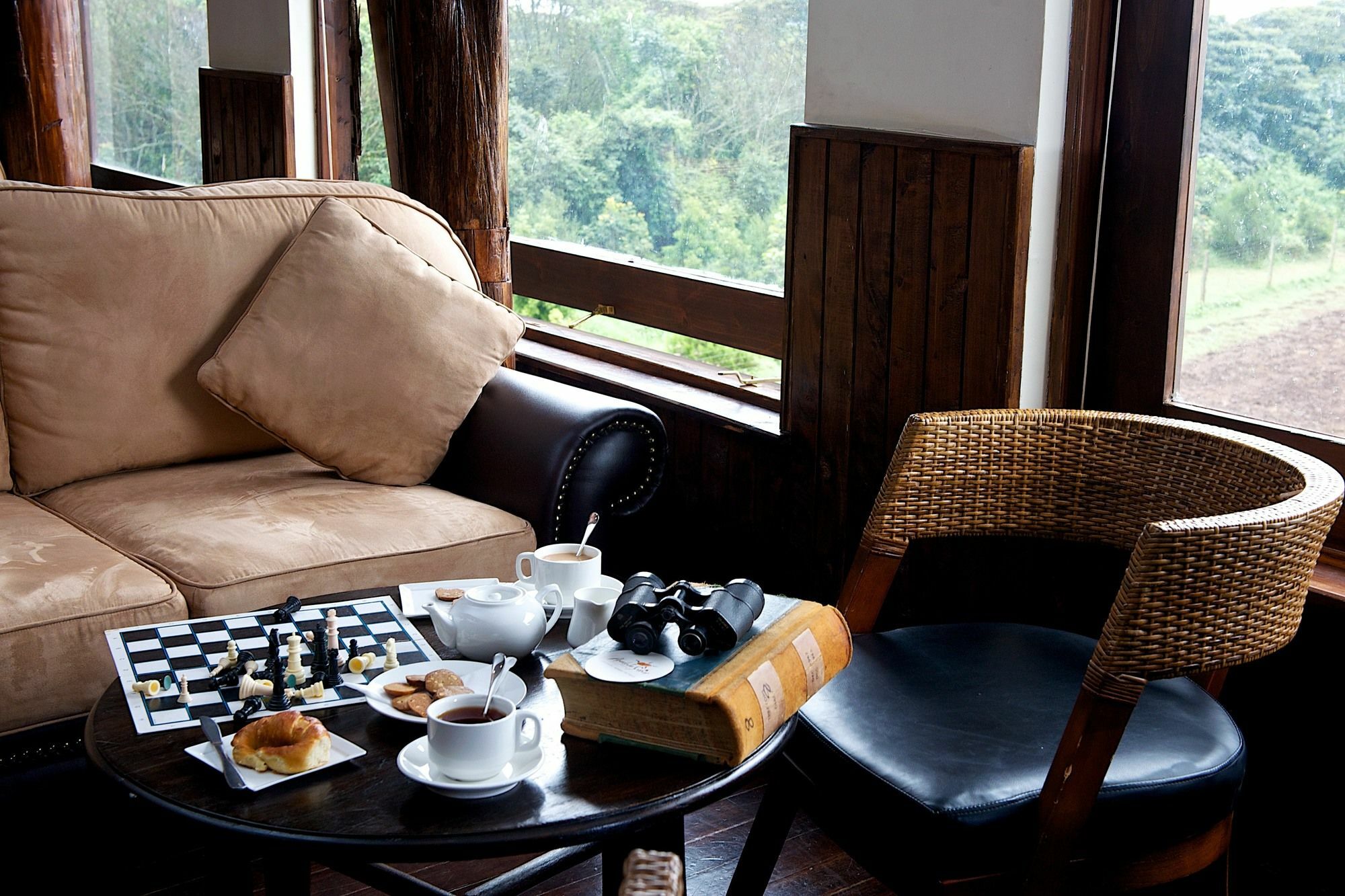 Treetops Mweiga Luaran gambar
